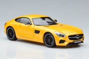 Mercedes AMG GT S C190 Solarbeam Norev 1:18 B66960341 Fém – 6. kép a 7-ből