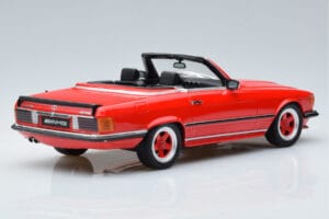 Mercedes AMG SL500 R107 Piros Otto 1:18 OT962 Gyanta – 2. kép a 6-ből