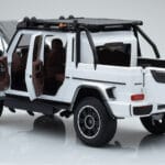 Mercedes Brabus G800 W464 Adventure XLP Polar Fehér Almost Real 1:18 - image 5 of 8