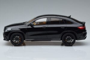 Mercedes Brabus GLE 850 W166 Obsidian Fekete GT Spirit 1:18 GT193 Gyanta – 3. kép a 6-ből