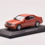Mercedes C-Class W202 C220 Narancssárga Metál Dealer Edition Minichamps 1:43 - image 2 of 4