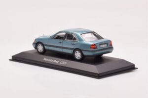 Mercedes C-Class W202 C220 Petrol Metál Minichamps 1:43 B66005705 Fém – 2. kép a 3-ből