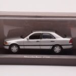 Mercedes C-Class W202 C220 Ezüst Minichamps 1:43 - image 4 of 4