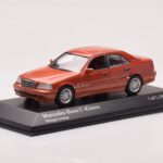 Mercedes C-Class W202 C240 Narancssárga Metál Minichamps 1:43 - image 2 of 4