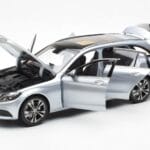 Mercedes C-Class W205 T-Model Ezüst Asia Exclusive Norev 1:18 - image 2 of 8