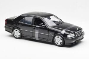 Mercedes C-Class W202 C36 AMG Fekete Metál UT Models 1:18 26102 Fém – 4. kép a 6-ből