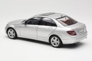 Mercedes C-Class W204 Avantgarde Ezüst AUTOart 1:18 B66962368 Fém – 7. kép a 8-ből