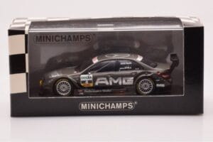 Mercedes C-Class W204 DTM Team AMG Mercedes #4 P. di Resta DTM 2008 Minichamps 1:43 400083804 Fém – 4. kép a 4-ből