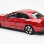 Mercedes C-Class W205 Piros Metallic Asia Exclusive Norev 1:18 - image 7 of 8