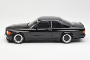 Mercedes 560 SEC C126 AMG Widebody Fekete Otto 1:18 OT187 Gyanta – 3. kép a 6-ből