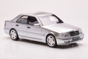Mercedes C36 AMG W202 Ezüst Otto 1:18 OT443 Gyanta – 4. kép a 6-ből