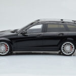 Mercedes C63 AMG S204 T-Model Fekete GT Spirit 1:18 - image 3 of 6