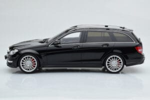 Mercedes C63 AMG S204 T-Model Fekete GT Spirit 1:18 GT760 Gyanta – 3. kép a 6-ből