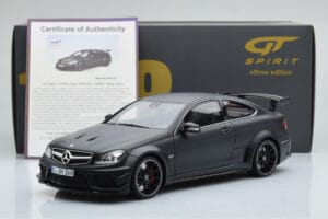 Mercedes C63 AMG W204 Black Series Matt Fekete GT Spirit 1:18 GT843 Gyanta – 6. kép a 6-ből