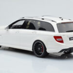 Mercedes C63 AMG S204 T-Model Fehér GT Spirit 1:18 - image 5 of 8