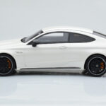 Mercedes C63S AMG C205 Coupe Fehér GT Spirit 1:18 - image 3 of 6