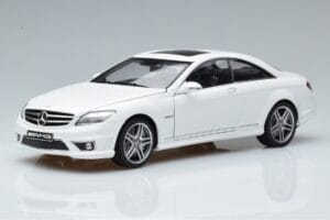 Mercedes CL63 AMG C216 Fehér AUTOart 1:18 76167 Fém