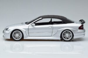 Mercedes CLK DTM AMG W209 Kabrió Ezüst Kyosho 1:18 B66962272 Fém – 4. kép a 8-ből