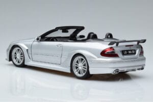 Mercedes CLK DTM AMG W209 Kabrió Ezüst Kyosho 1:18 B66962272 Fém – 7. kép a 8-ből