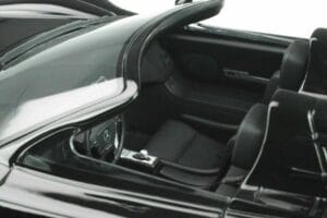 Mercedes CLK GTR Roadster Fekete GT Spirit 1:18 GT826 Gyanta – 9. kép a 10-ből