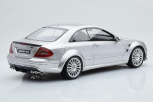 Mercedes CLK63 AMG C209 Coupe Ezüst Otto 1:18 OT227 Gyanta – 2. kép a 6-ből
