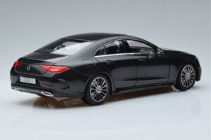 Mercedes CLS Coupe C257 Norev 1:18 B66960546 Fém – 3. kép a 7-ből