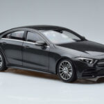 Mercedes CLS Coupe C257 Norev 1:18 - image 5 of 7