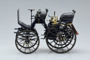 Mercedes Daimler Motorkutsche Sötétkék Norev 1:18 183700 Fém – 3. kép a 6-ből
