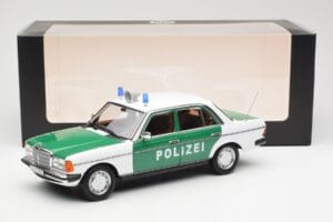 Mercedes E-Class W123 Polizei Norev 1:18 B66040676 Fém – 8. kép a 8-ből