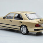 Mercedes E-Class W124 Tuning Bézs MCG 1:18 - image 5 of 6