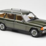 Mercedes 230T W123 T-Model Zöld Metál Norev 1:18 183730 - image 6 of 8