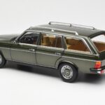 Mercedes 230T W123 T-Model Zöld Metál Norev 1:18 183730 - image 7 of 8