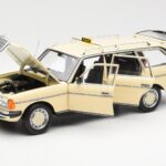 Mercedes 230T W123 T-Model Taxi Norev 1:18 183731 - image 2 of 8