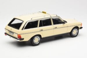Mercedes 230T W123 T-Model Taxi Norev 1:18 183731 Fém – 3. kép a 8-ből