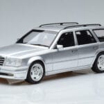 Mercedes E36 AMG S124 Ezüst Otto 1:18 OT889 Gyanta