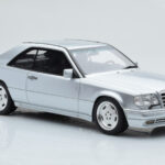 Mercedes E36 AMG C124 Coupe Ezüst Otto 1:18 - image 4 of 6