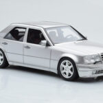 Mercedes E500 W124 Ezüst Otto 1:18 - image 4 of 6