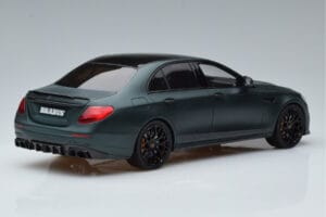 Mercedes E63 AMG Brabus 800 W213 Zöld GT Spirit 1:18 GT208 Gyanta – 2. kép a 6-ből