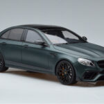 Mercedes E63 AMG Brabus 800 W213 Zöld GT Spirit 1:18 - image 4 of 6