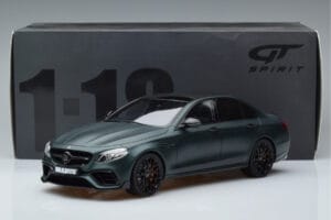 Mercedes E63 AMG Brabus 800 W213 Zöld GT Spirit 1:18 GT208 Gyanta – 6. kép a 6-ből