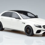 Mercedes AMG E63 S W213 Fehér GT Spirit 1:18 - image 4 of 6