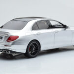 Mercedes AMG E63 S W213 Ezüst GT Spirit 1:18 - image 2 of 6