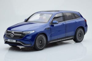 Mercedes EQC 400 Brilliant Kék NZG 1:18 B66963757