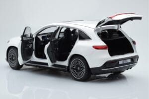 Mercedes EQC 400 Diamond Fehér NZG 1:18 B66963756 Fém – 5. kép a 8-ből