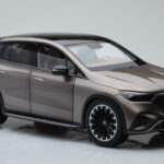 Mercedes EQE SUV X294 AMG Line Velvet Barna NZG 1:18 - image 6 of 8