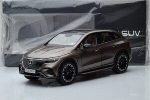 Mercedes EQE SUV X294 AMG Line Velvet Barna NZG 1:18 B66960836 Fém – 8. kép a 8-ből