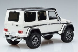 Mercedes G500 4x4 W463 GT Spirit 1:18 GT142 Gyanta – 2. kép a 6-ből