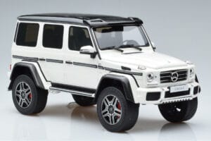 Mercedes G500 4x4 W463 GT Spirit 1:18 GT142 Gyanta – 4. kép a 6-ből