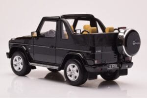 Mercedes G500 W463 Kabrió Obsidian Fekete Otto 1:18 OT1040 Gyanta – 5. kép a 6-ből