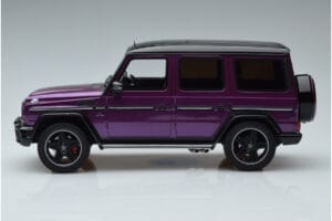 Mercedes G63 AMG W463 Crazy Color Galactic Beam Dealer Edition GT Spirit 1:18 B66961014 Gyanta – 3. kép a 6-ből